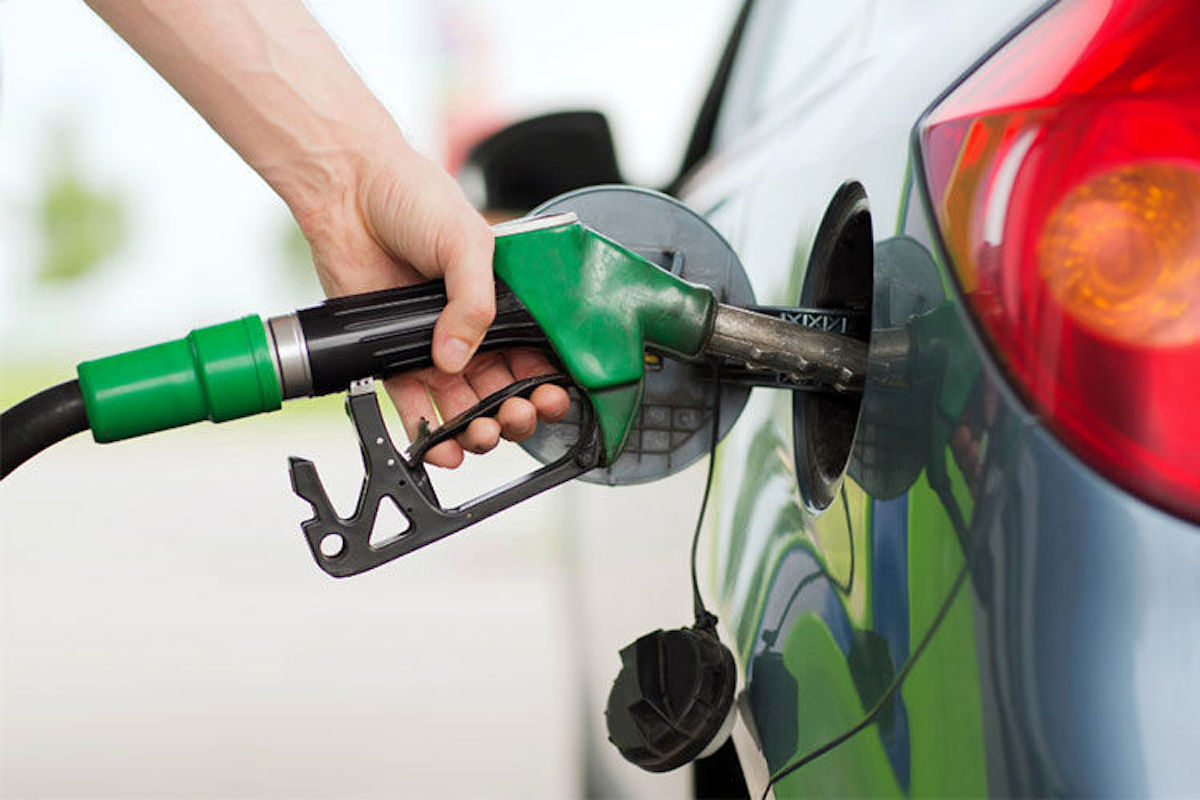 نگاهی به مصرف بنزین خودروهای داخلی| اینفوگرافی