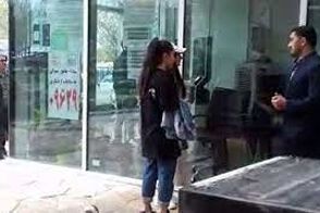 ببینید/ برخورد خبرساز با زنان بی‌حجاب در طاق بستان
