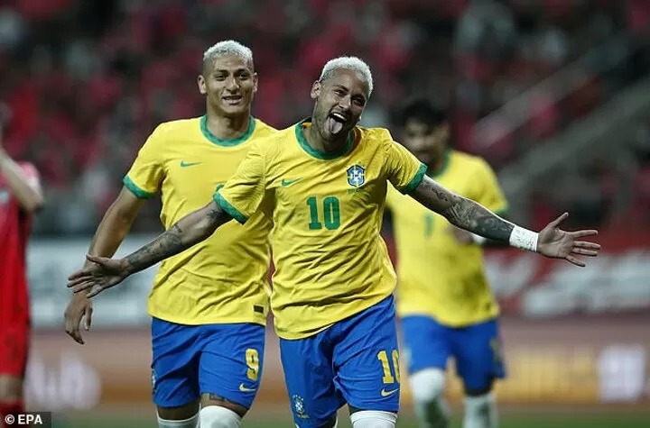 برزیل به جمع 8 تیم پایانی جام جهانی پیوست