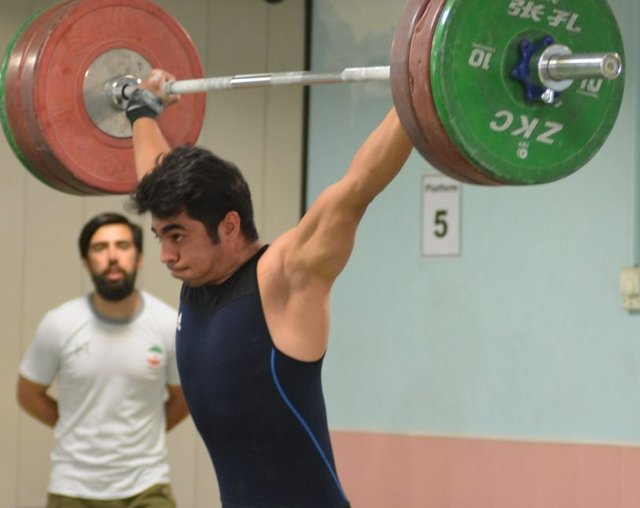 وزنه‌بردار  ۸۱ کیلوگرم ایران قهرمان آسیا شد