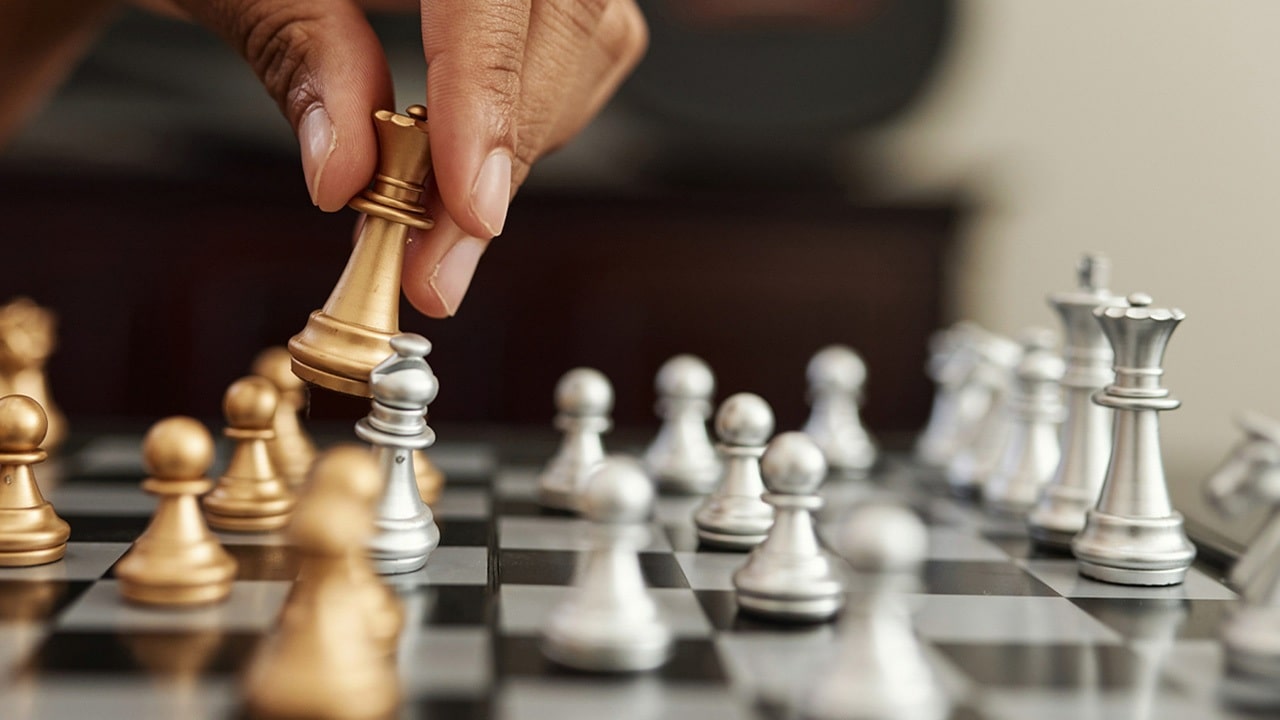 بازگشت قهرمان سابق شطرنج بانوان از یک‌قدمی مرگ