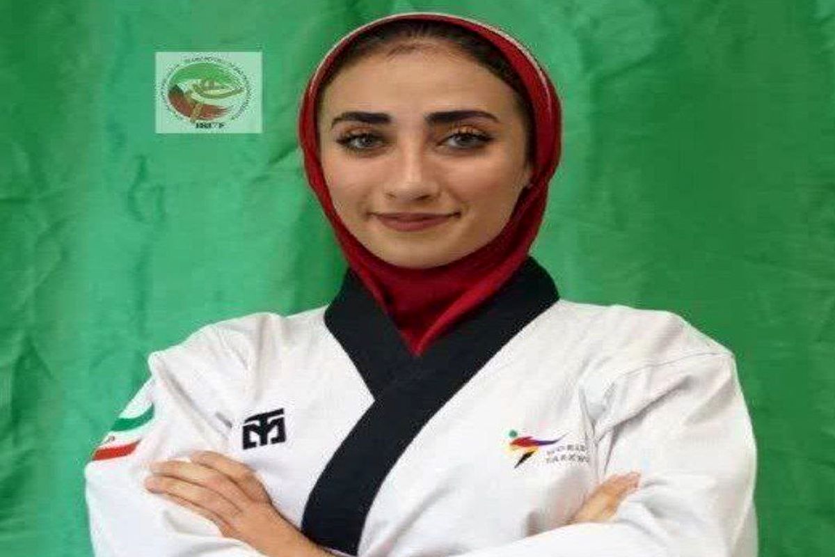 مدال برنز بر گردن دختر تکواندوکار ایران