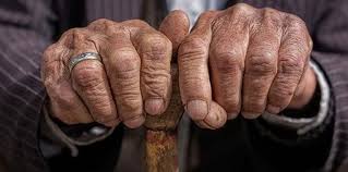 یارانه دو میلیون و 800 هزار تومانی دولت برای سالمندان بی سرپرست