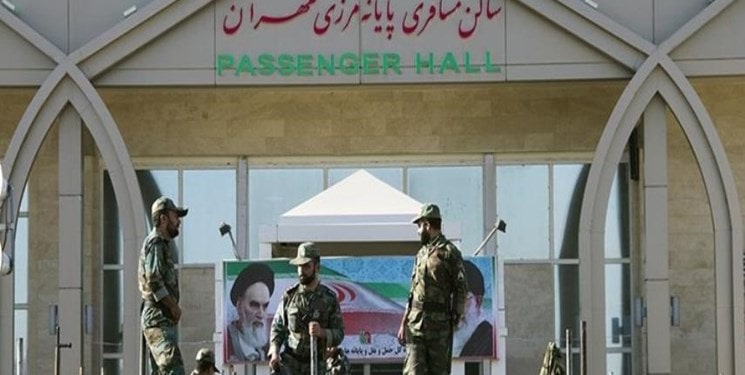 سرگردانی زائران در مرز مهران/ مرز مهران بدون اطلاع رسانی بسته شد